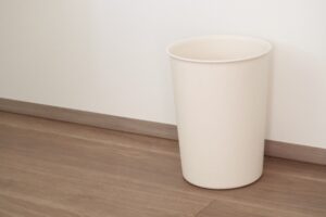 ゴミ箱を捨てるときの準備と注意点
