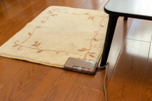 ホットカーペットを捨てるときの準備と注意点